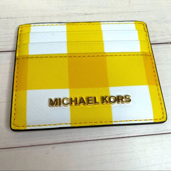 Michael Kors Handbags - Michael Kors yellow white plaid credit card holder